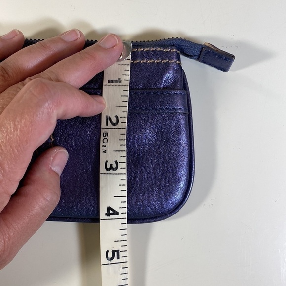 CLARKS Leather Wristlet Metallic Purple - Picture 9 of 10
